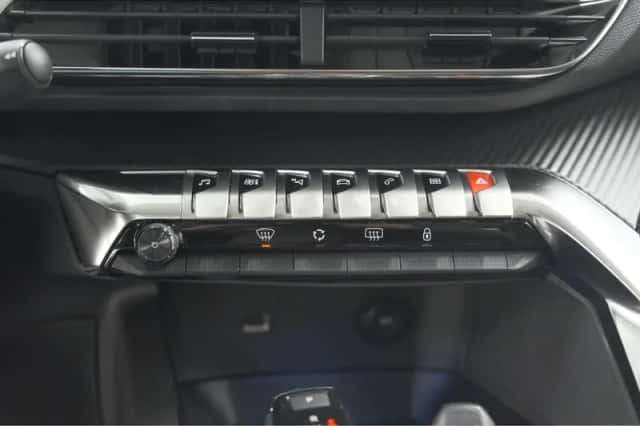 Peugeot 5008 (2022) thumbnail 45