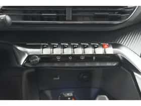 Peugeot 5008 (2022) thumbnail 45