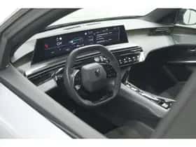 Peugeot 3008 (2025) thumbnail 2
