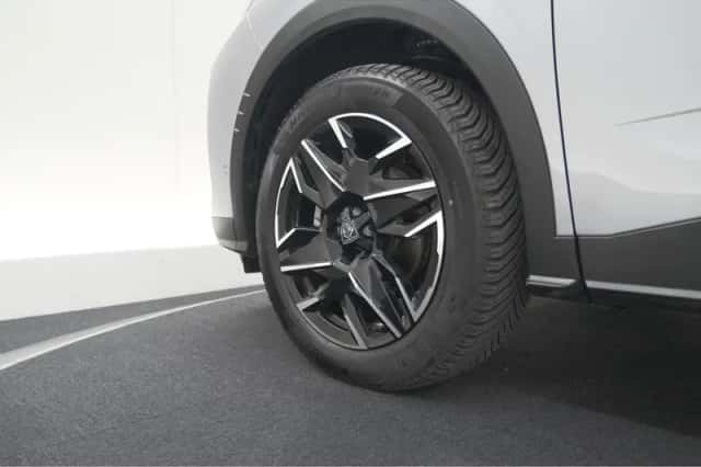 Peugeot 3008 (2025) thumbnail 18
