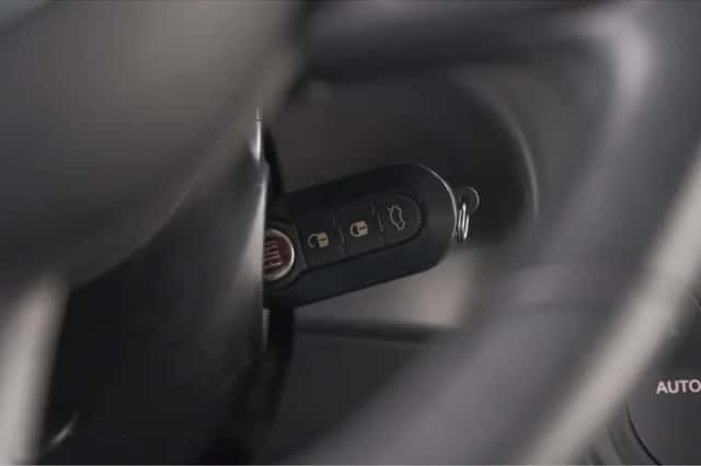 Fiat 500 (2018) thumbnail 14