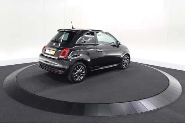 Fiat 500 (2018) thumbnail 5