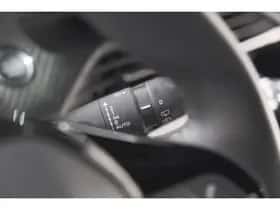 Peugeot e-2008 (2025) thumbnail 32