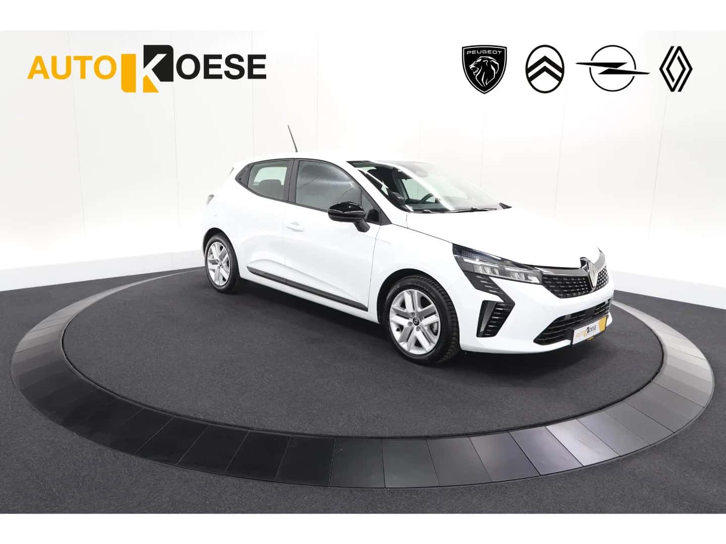 Renault Clio (2025) — foto 1