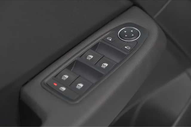 Renault Clio (2025) thumbnail 17