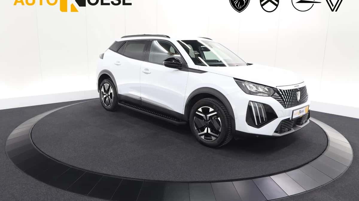 Peugeot 2008 (2024) — foto 1