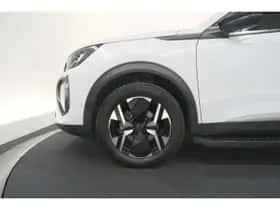 Peugeot 2008 (2024) thumbnail 18