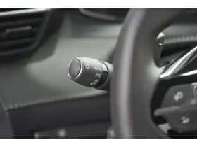 Peugeot 2008 (2024) thumbnail 35
