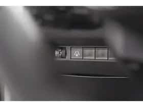 Peugeot 2008 (2024) thumbnail 38