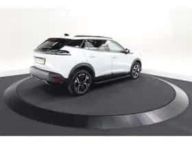 Peugeot 2008 (2024) thumbnail 5