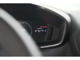 Peugeot 2008 (2024) thumbnail 41