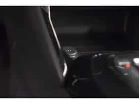 Peugeot 2008 (2024) thumbnail 44