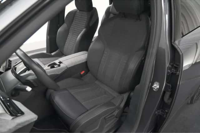 Peugeot 5008 (2025) thumbnail 23