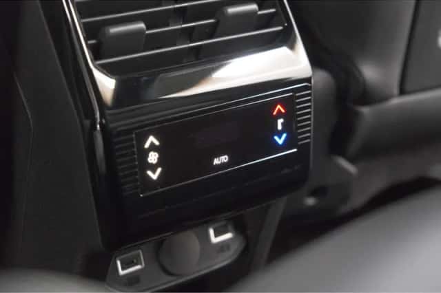 Peugeot 5008 (2025) thumbnail 37