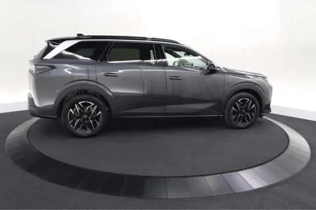 Peugeot 5008 (2025) thumbnail 8