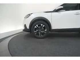 Peugeot 2008 (2020) thumbnail 15