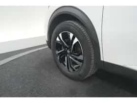 Peugeot 2008 (2020) thumbnail 16
