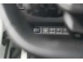 Peugeot 2008 (2020) thumbnail 33