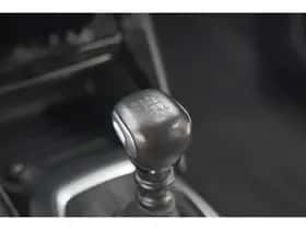 Peugeot 2008 (2020) thumbnail 37