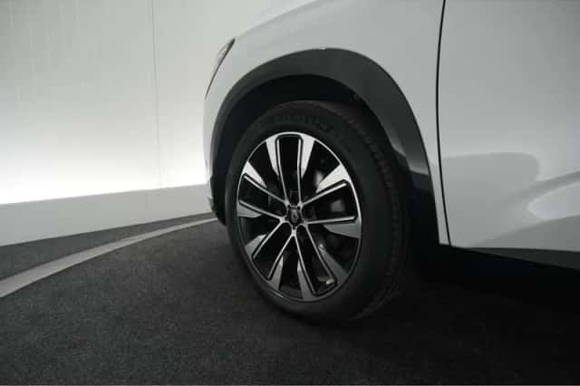 Renault Austral (2023) thumbnail 18