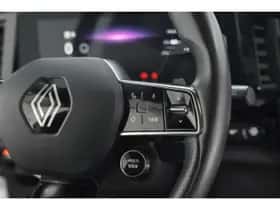 Renault Austral (2023) thumbnail 30