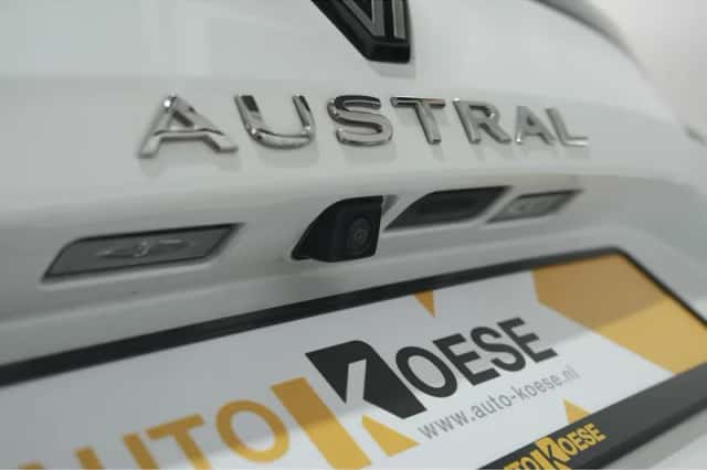 Renault Austral (2023) thumbnail 4