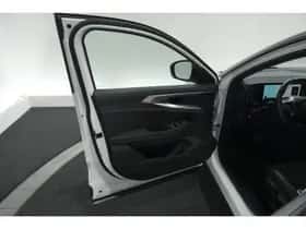 Renault Austral (2023) thumbnail 65