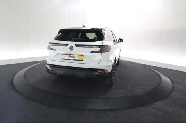 Renault Austral (2023) thumbnail 9