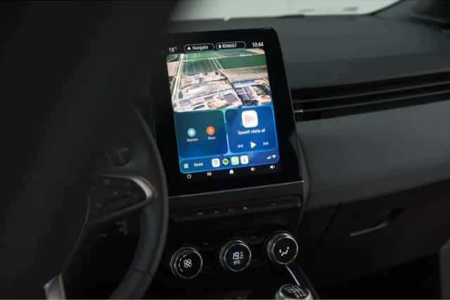 Renault Clio (2025) thumbnail 3