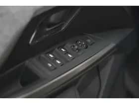 Peugeot e-3008 (2024) thumbnail 22