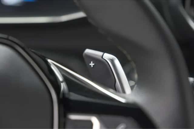 Peugeot 2008 (2025) thumbnail 33