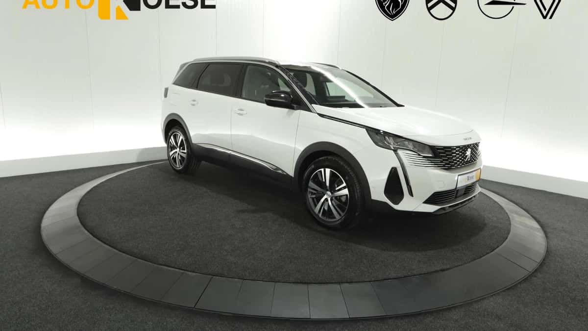 Peugeot 5008 (2023) — foto 1