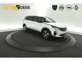 Peugeot 5008 (2023)
