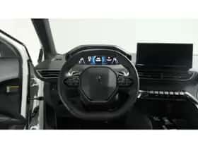 Peugeot 5008 (2023) thumbnail 30