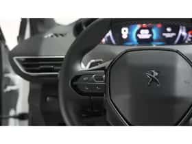 Peugeot 5008 (2023) thumbnail 31