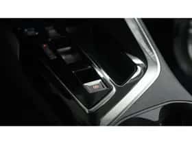 Peugeot 5008 (2023) thumbnail 41