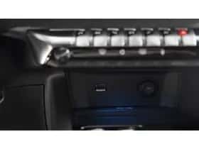 Peugeot 5008 (2023) thumbnail 44