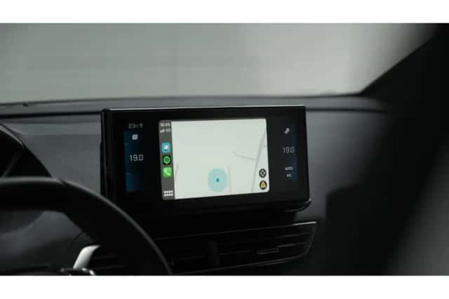 Peugeot 5008 (2023) thumbnail 47