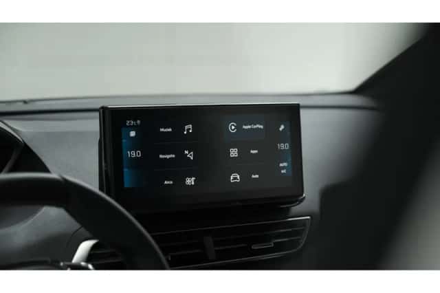 Peugeot 5008 (2023) thumbnail 49