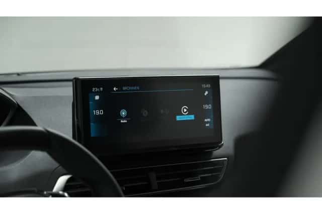 Peugeot 5008 (2023) thumbnail 50
