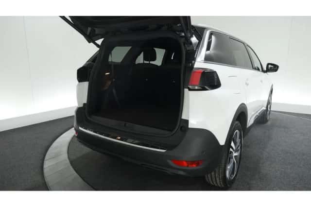 Peugeot 5008 (2023) thumbnail 56