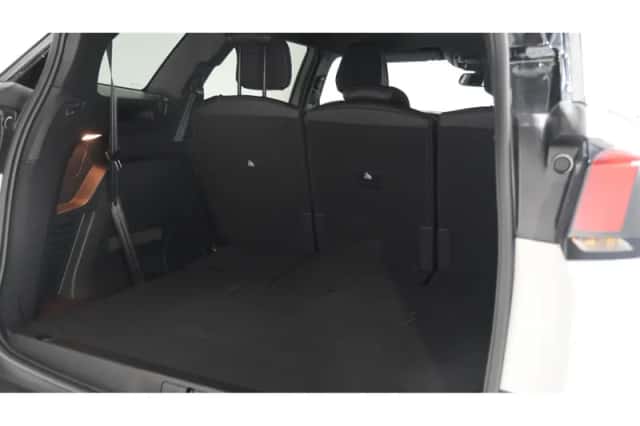 Peugeot 5008 (2023) thumbnail 57