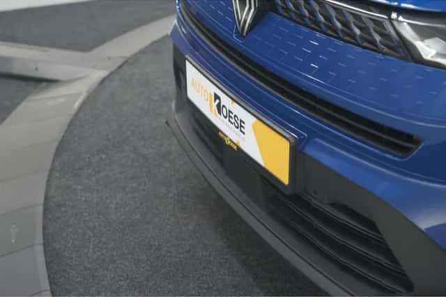 Renault Captur (2024) thumbnail 14