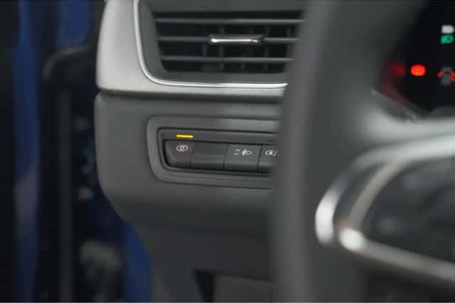 Renault Captur (2024) thumbnail 28