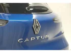 Renault Captur (2024) thumbnail 4
