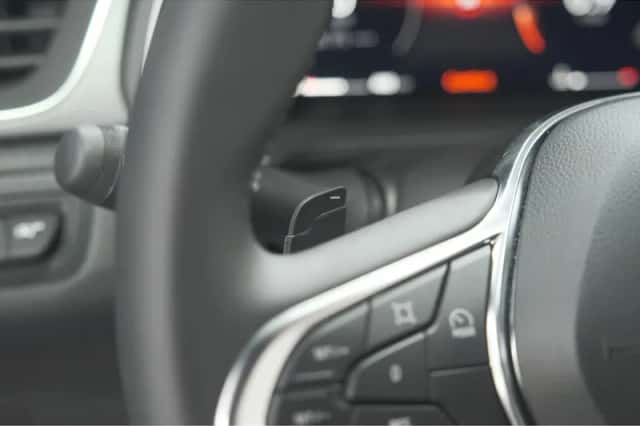 Renault Captur (2024) thumbnail 33