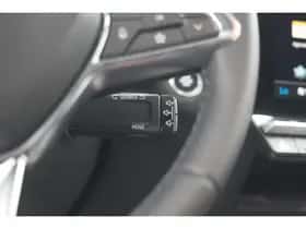 Renault Captur (2024) thumbnail 35