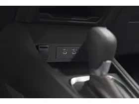 Renault Captur (2024) thumbnail 41
