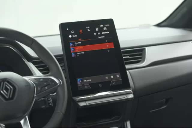 Renault Captur (2024) thumbnail 44