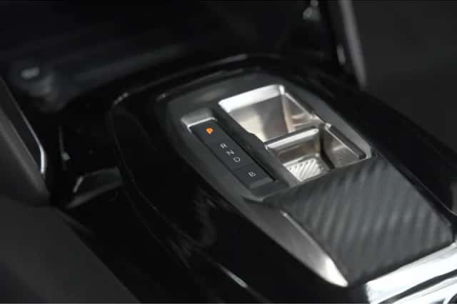 Peugeot e-208 (2025) thumbnail 38